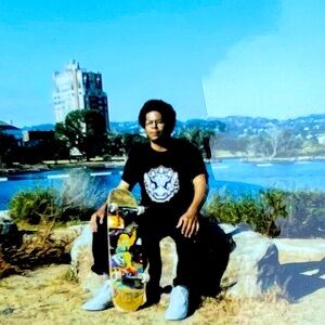 Meet your Posher, Munti